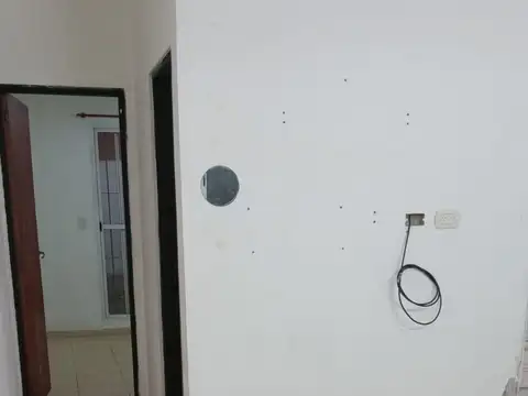 Departamento en Alquiler en Pablo Nogues, $ 400.000