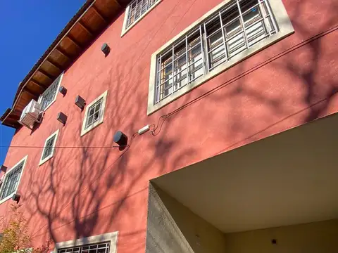 Casa en Venta en Olivos, USD 240.000