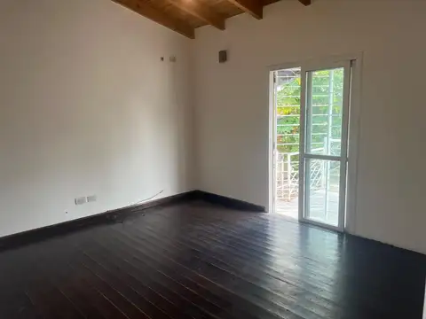 Casa en Alquiler de 3 dormitorios