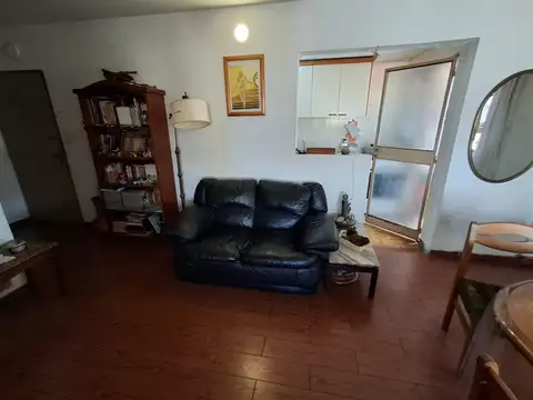 Departamento 4 ambientes con 1 baño