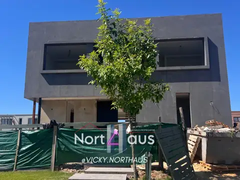 Casa en Venta, 5 amb, Barrio Los Carpinchos, Nordelta