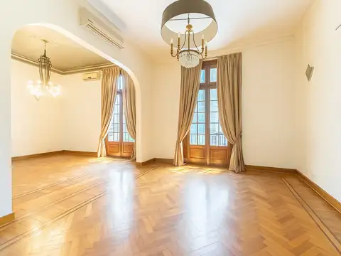 Venta, Almagro, 4 ambientes, Luminoso, techos altos.