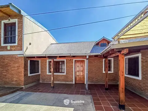 VENTA | PERMUTA - Casa de 2 dormitorios y comodín - Fisherton, Rosario. APTA CRÉDITO.