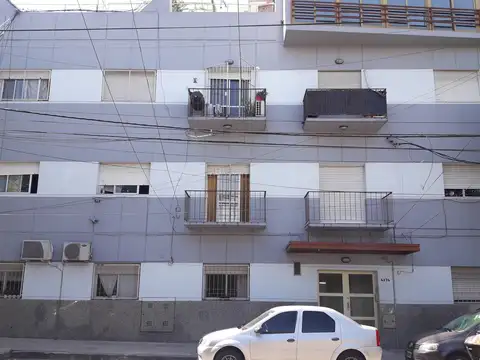 ? Departamento con patio en planta baja – Súper bien ubicado ?