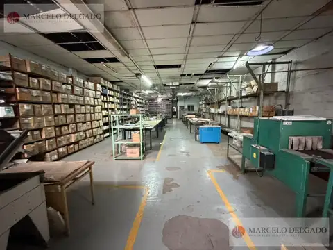 Depósito - Galpón de 1150 m2  en Gerli - Avellaneda - ALQUILER