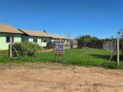 Junin (e/ Irigoyen y 3 de Febrero)