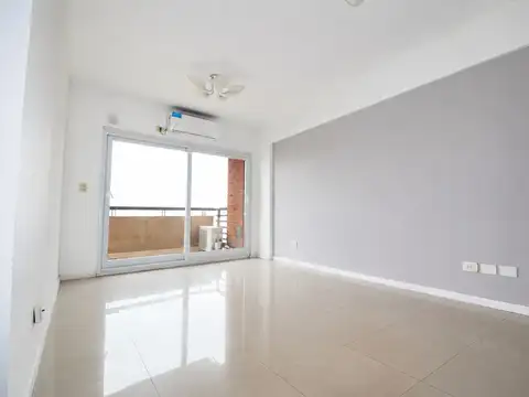 3 ambientes con Balcon Venta Parque Chacabuco