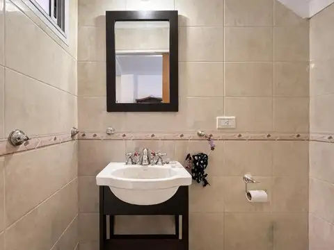 Depto Tipo Casa en Venta al Este