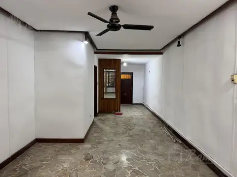 Casa en Alquiler en Castelar, $ 1.800.000