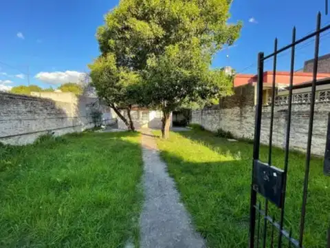 Casa Chalet  en Venta en Martin Coronado, Tres de Febrero, G.B.A. Zona Oeste