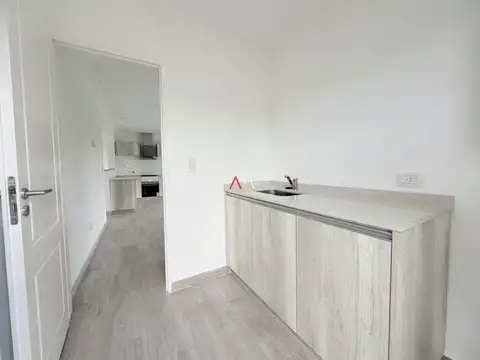 Casa 7 ambientes con 5 baños