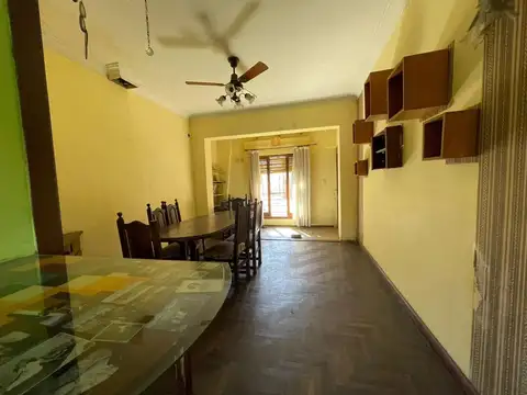 Casa en Venta en Castelar, USD 75.000