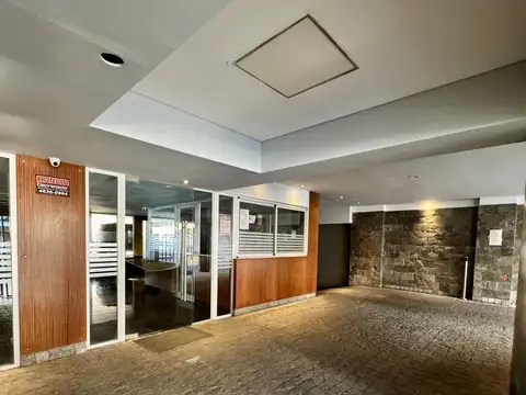 Venta Cochera cubierta y fija Villa del Parque CABA