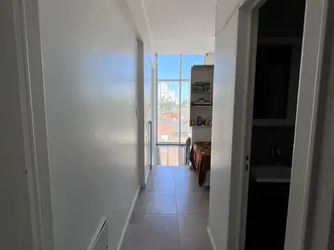 Departamento en Alquiler en Bernal, $ 600.000