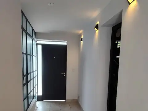 Avenida Ovidio Lagos 81