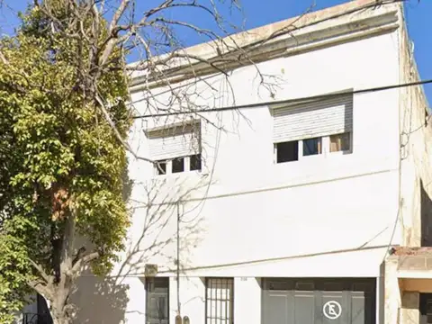 REMAX VENDE EN SAN VICENTE PH PRIMER PISO 3 DORM