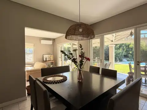 Casa en Alquiler de 5 dormitorios