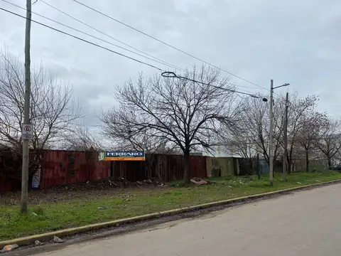 2 FRACCIONES INDUSTRIALES EN VENTA