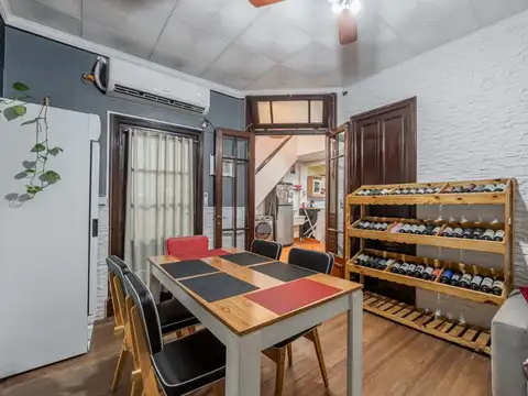 Depto Tipo Casa en Venta de 5 ambientes