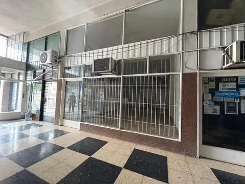 LOCAL EN ALQUILER CAMPANA