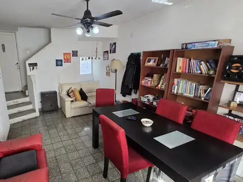 Depto Tipo Casa en Venta en República De La Sexta, USD 65.000