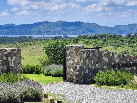 la estancia  al 2400