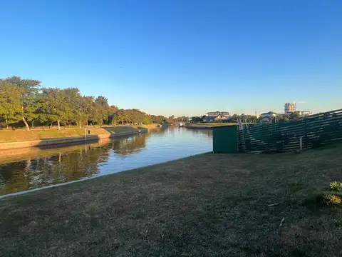 LOTE AL RIO-EXCTE UBICACION- EL YATCH -Financiac