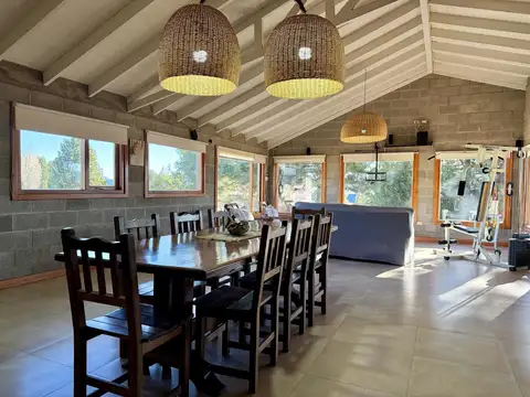 Casa en venta en Barrio "Girasoles del Limay"