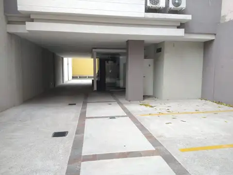 Departamento 4 ambientes con 3 baños