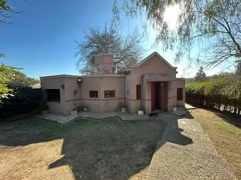 VENTA CASA VILLA ALLENDE CONDOR ALTO 3 DORM