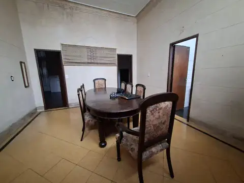 Depto Tipo Casa 7 ambientes con 2 baños