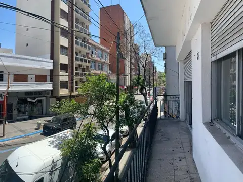 Del Valle Iberlucea 2900