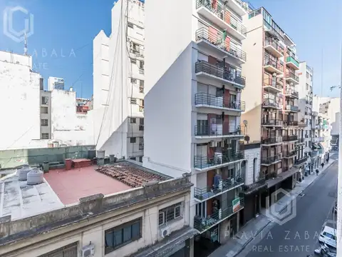 Oficina en Venta al Este