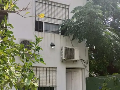 DUPLEX 3 AMBIENTES con ENTRADA DE AUTO