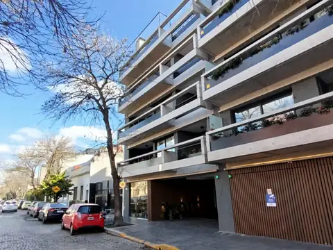 Doble ventilación  -  balcón aterrazado con parrilla  - Totem de Seguridad - Split - Cortinas Blackout