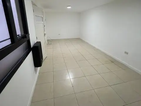 Depto Tipo Casa 2 ambientes con 1 baño