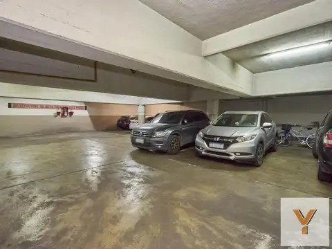 Cochera en venta - 15Mts2 - Tribunales