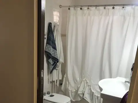 Depto Tipo Casa en Venta con 1 cocheras