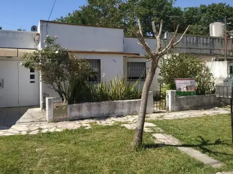 VENTA Casa en una planta A VALOR DE LOTE