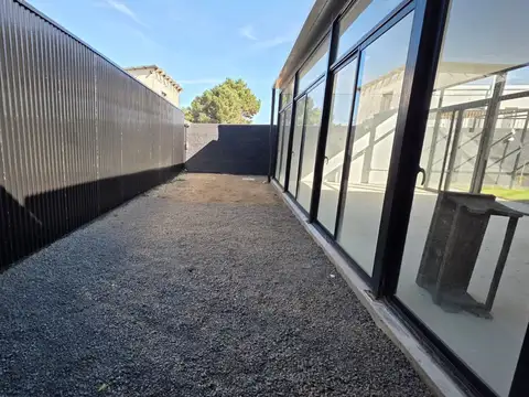 Local en Alquiler en Ciudad de la Costa, $U 65.000