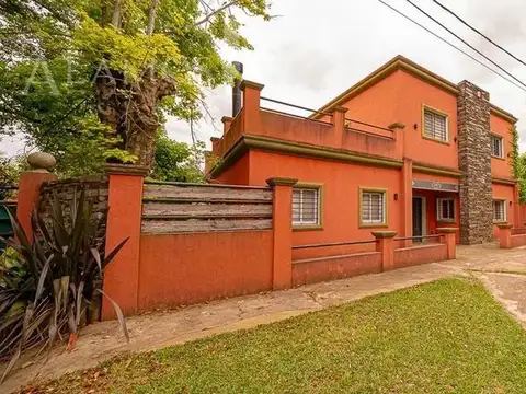 VENTA CASA 5 AMBIENTES EN FRANCISCO ÁLVAREZ  – APTO CRÉDITO