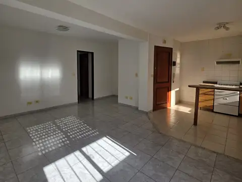 Departamento en Alquiler Moreno 796 1C
