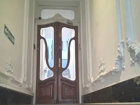 Depto Tipo Casa en Alquiler en Recoleta, USD 2.500