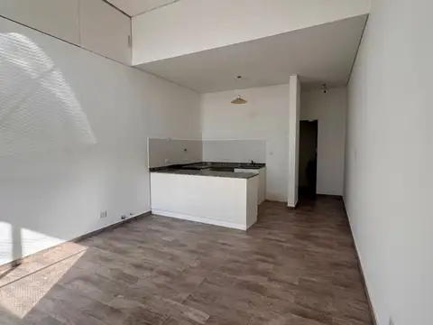 Depto Tipo Casa en Alquiler de 2 ambientes