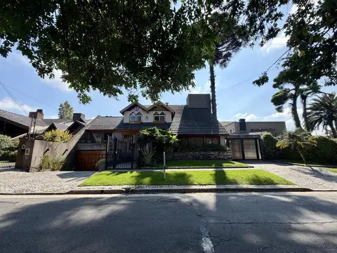 Casa en Venta al Suroeste
