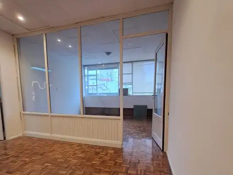 VENTA OFICINA MICRO CENTRO