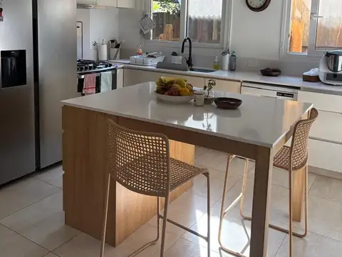 Casa en Alquiler Temporal en Laguna Del Sol, USD 5.800