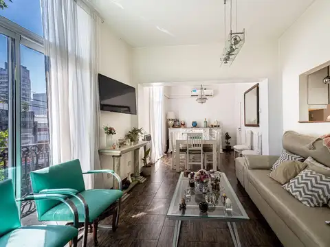 Depto Tipo Casa 5 ambientes con 2 baños
