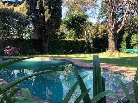 Casa 6 ambientes con 3 baños