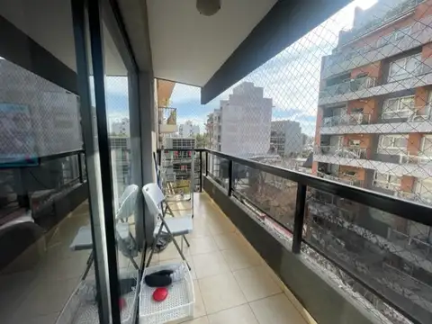 DEPARTAMENTO 3 AMB DORMI EN SUITE/VESTIDOR ,COCHERA CUBIERTA, BALCON